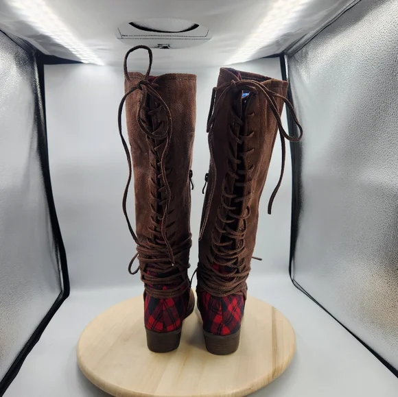 Very Volatile Marcel Women's Brown Boot sz 7 - Picture 5 of 15